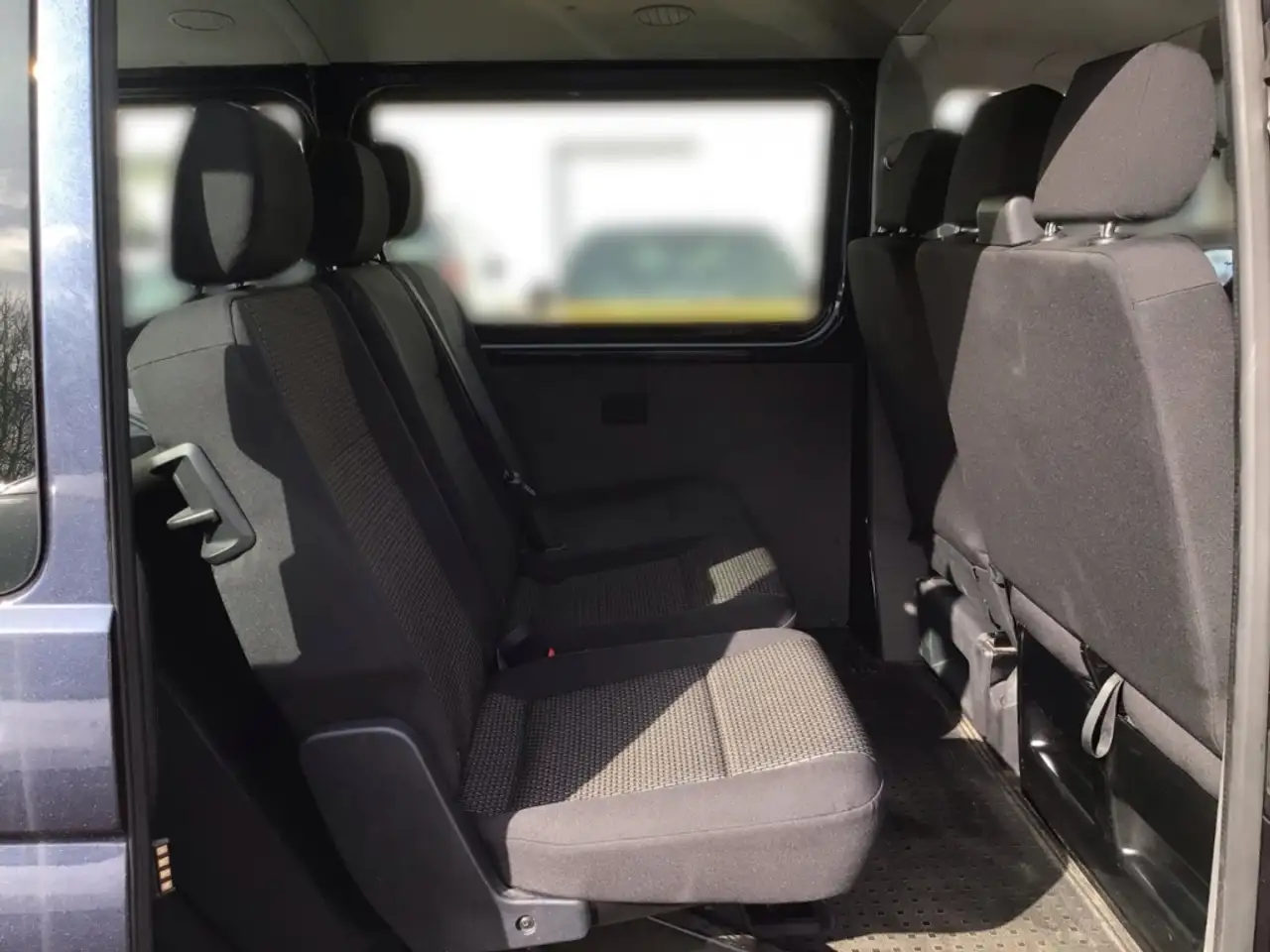 Volkswagen T6.1 Kombi AHK NAV LED KLIMA v+h PDC v+h L+S 11