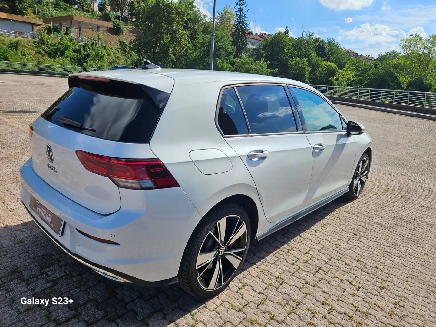 Volkswagen Golf GTE HYBRID elettrica/benzina Bianco - 2