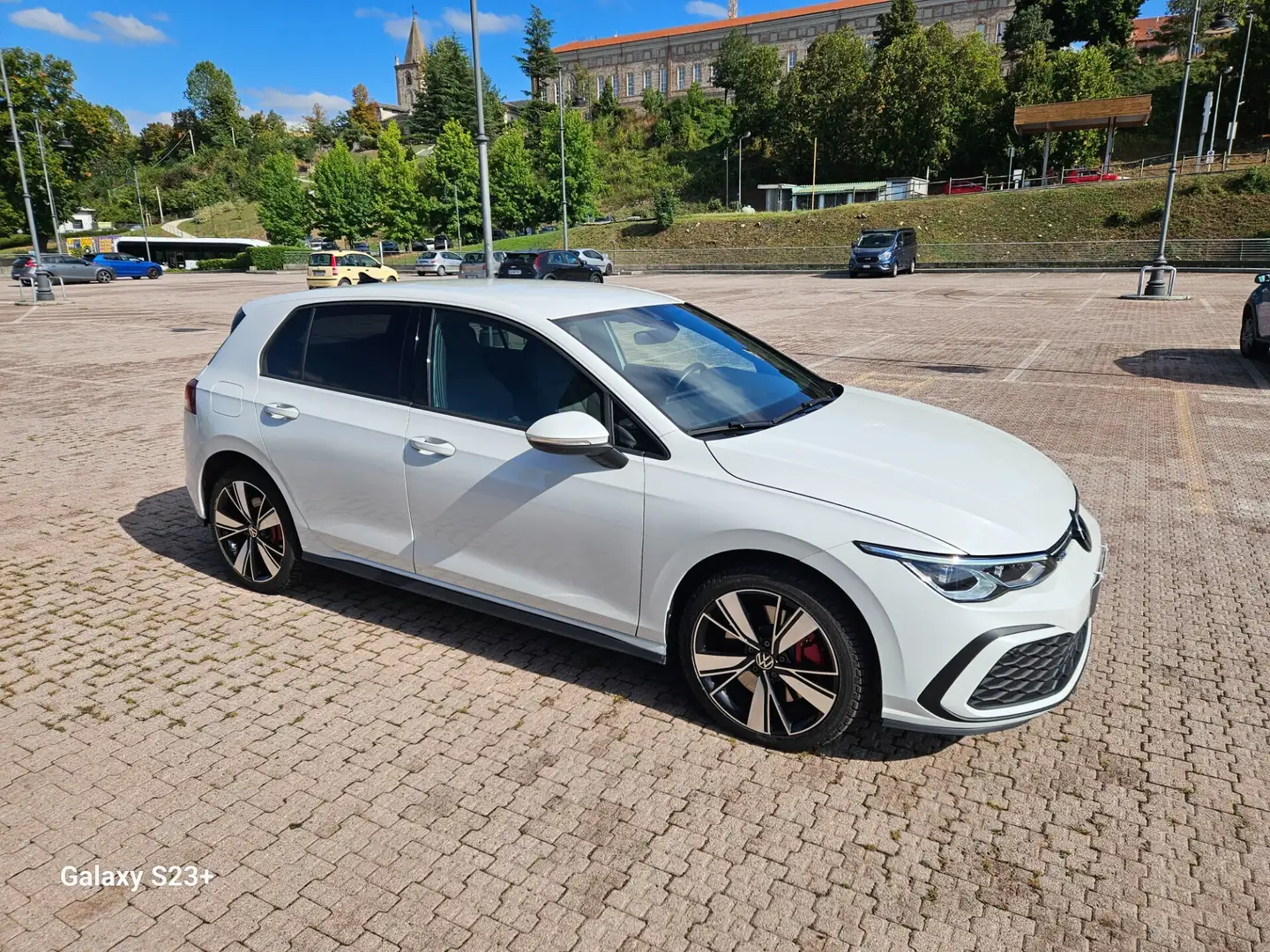 Volkswagen Golf GTE HYBRID elettrica/benzina Bianco - 1