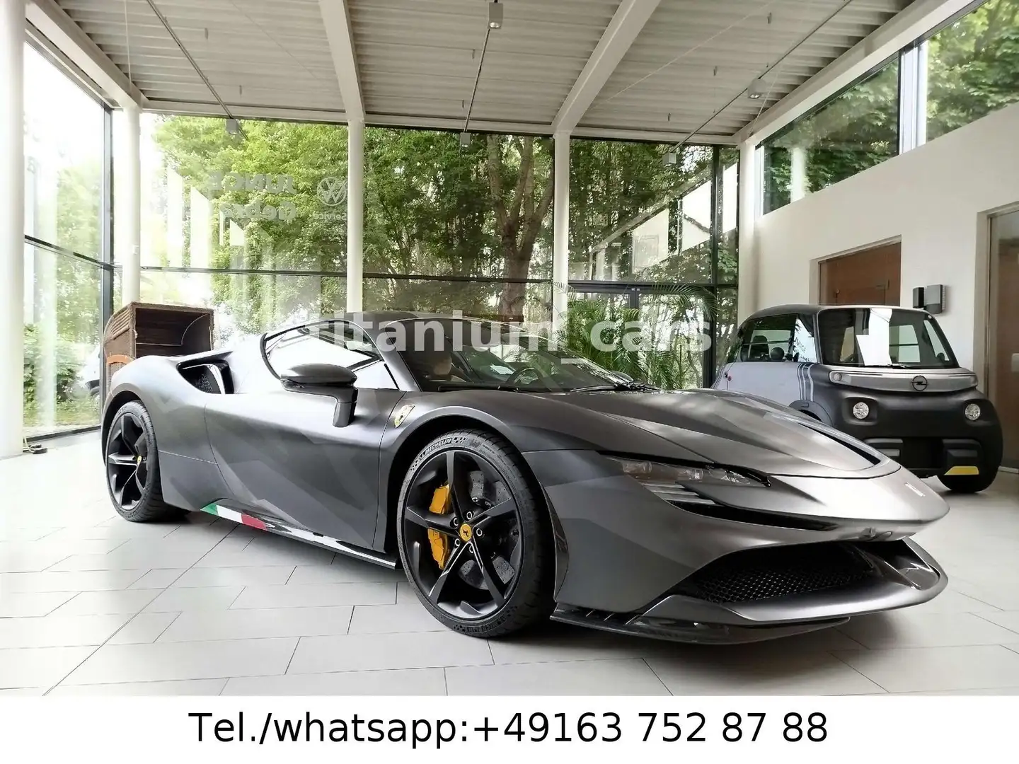 Ferrari SF90 Stradale ASSETTO FIORANO*NP 610.000* Grijs - 2