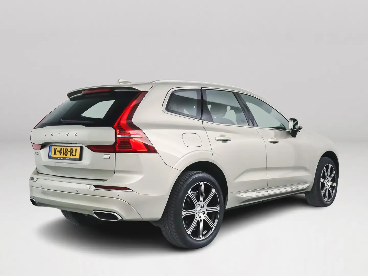 Volvo XC60 Recharge T6 Aut. AWD Inscription | Luchtvering | H Brun - 2