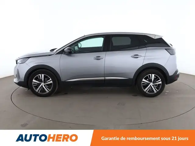 Peugeot 3008 view 3