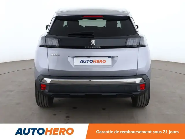 Peugeot 3008 view 5
