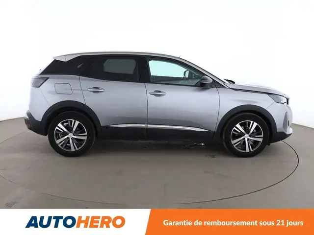 Peugeot 3008 view 7