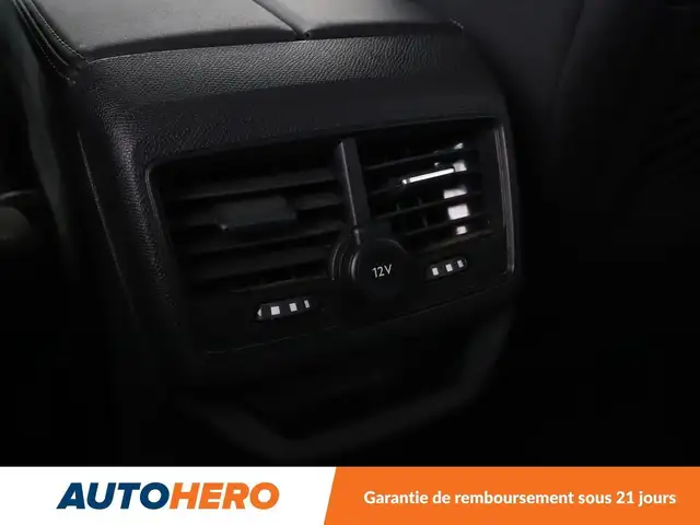 Peugeot 3008 view 14