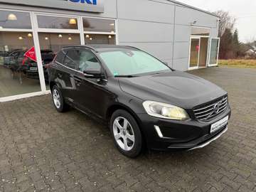 2.0 D3 MOMENTUM 2WD XENON TEILLEDER el. Heckklappe