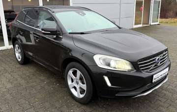 2.0 D3 MOMENTUM 2WD XENON TEILLEDER el. Heckklappe
