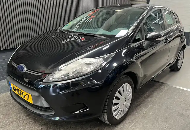 Ford Fiesta view 6