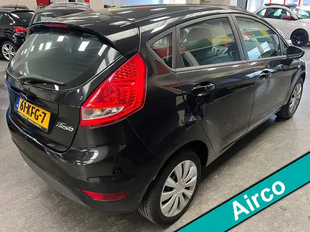 Ford Fiesta view 2