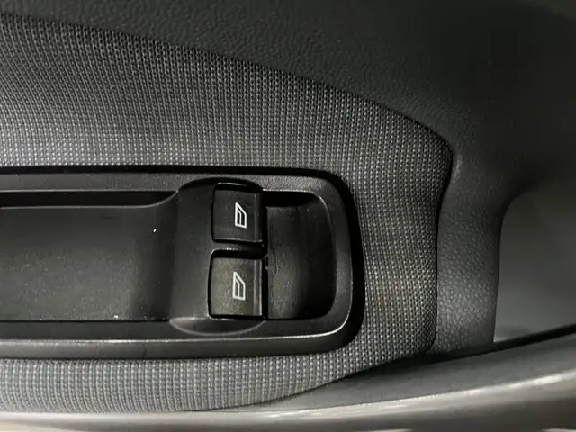 Ford Fiesta view 22
