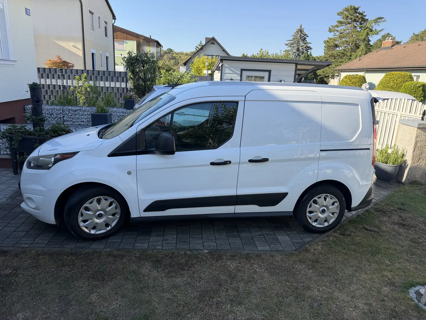 Ford Transit Connect L1 200 1,5 TDCi ECOnetic Ambiente - 2