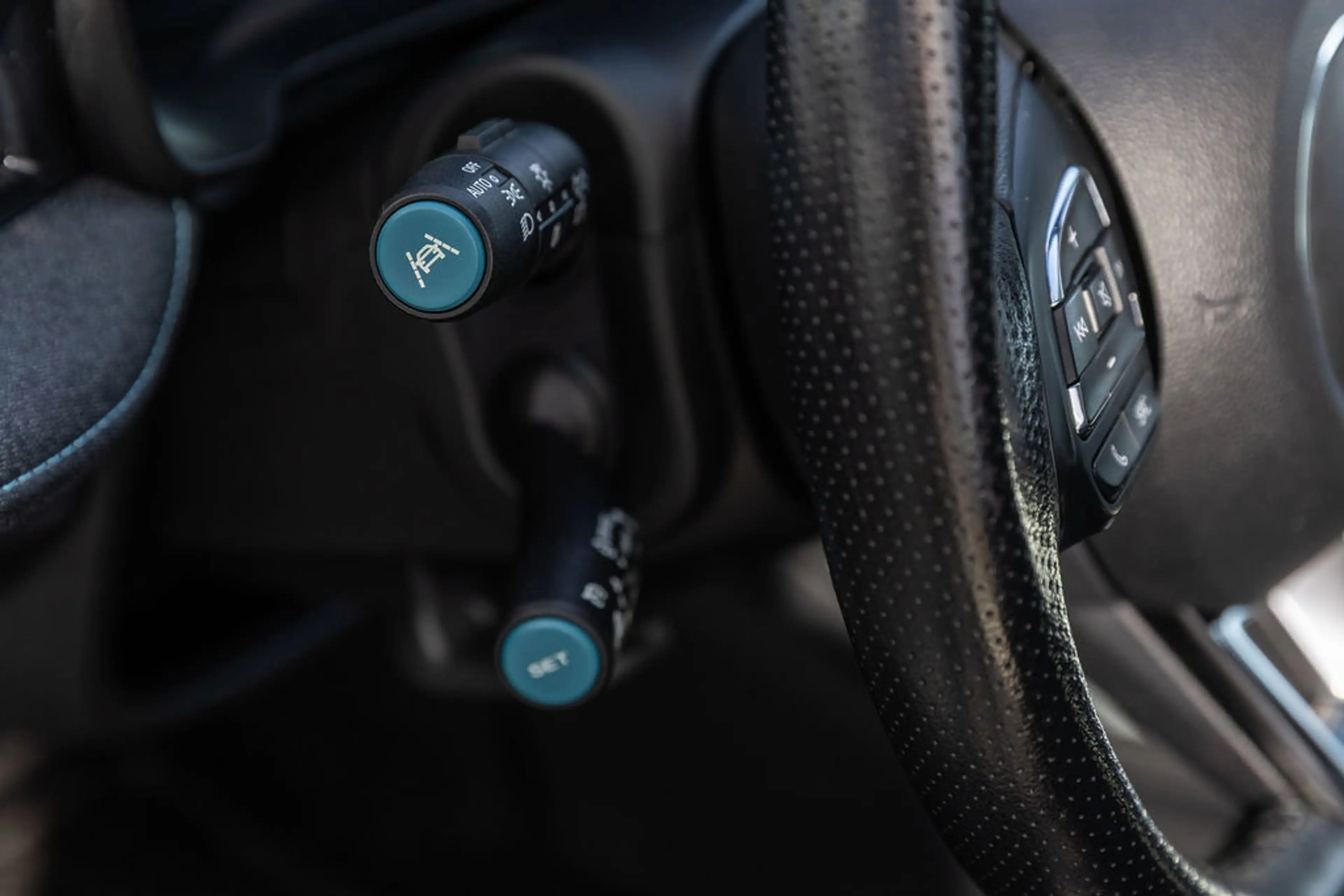 MG MG5 Electric Long Range Luxury 61 kWh Black — photo 27