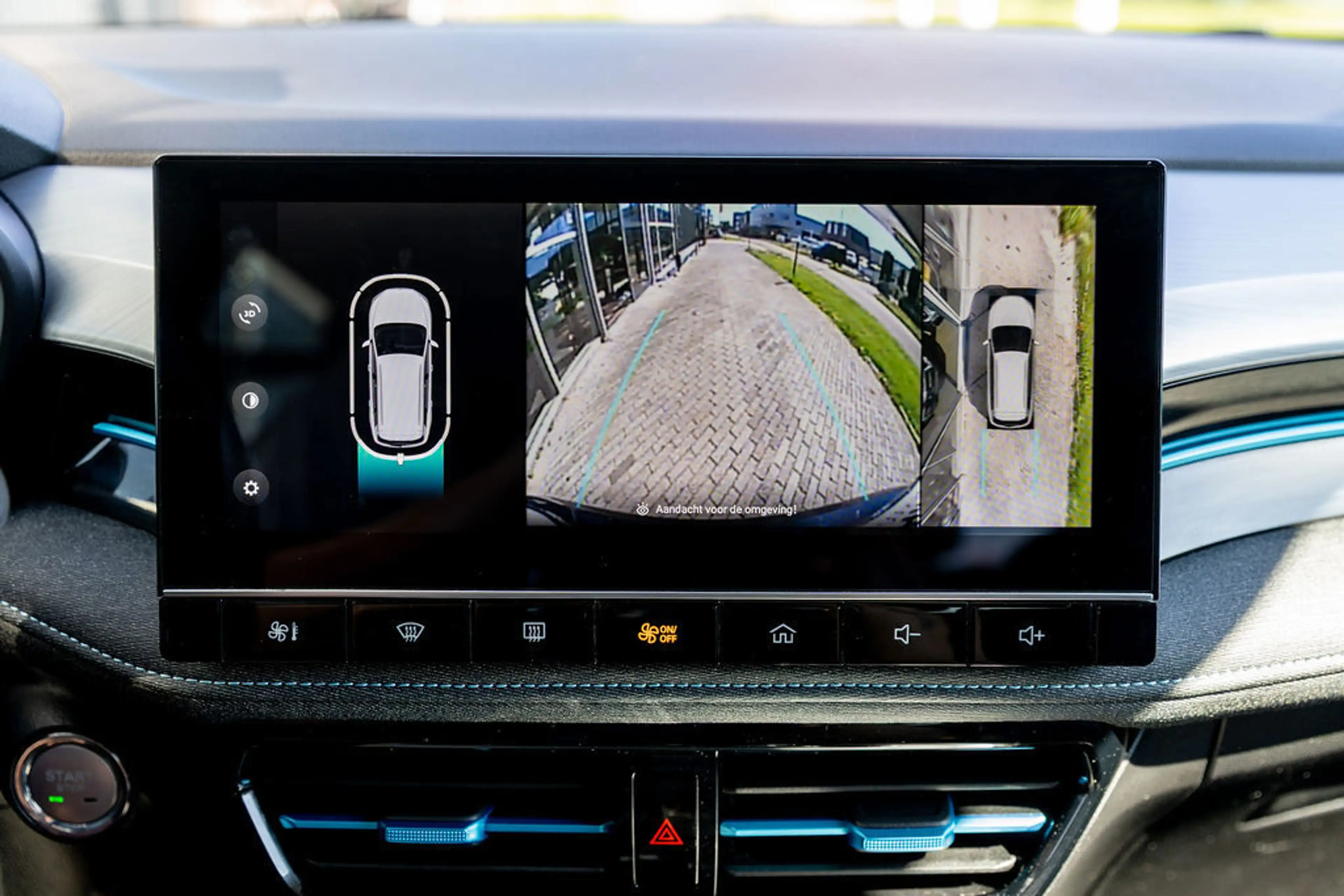 MG MG5 Electric Long Range Luxury 61 kWh Black — photo 12
