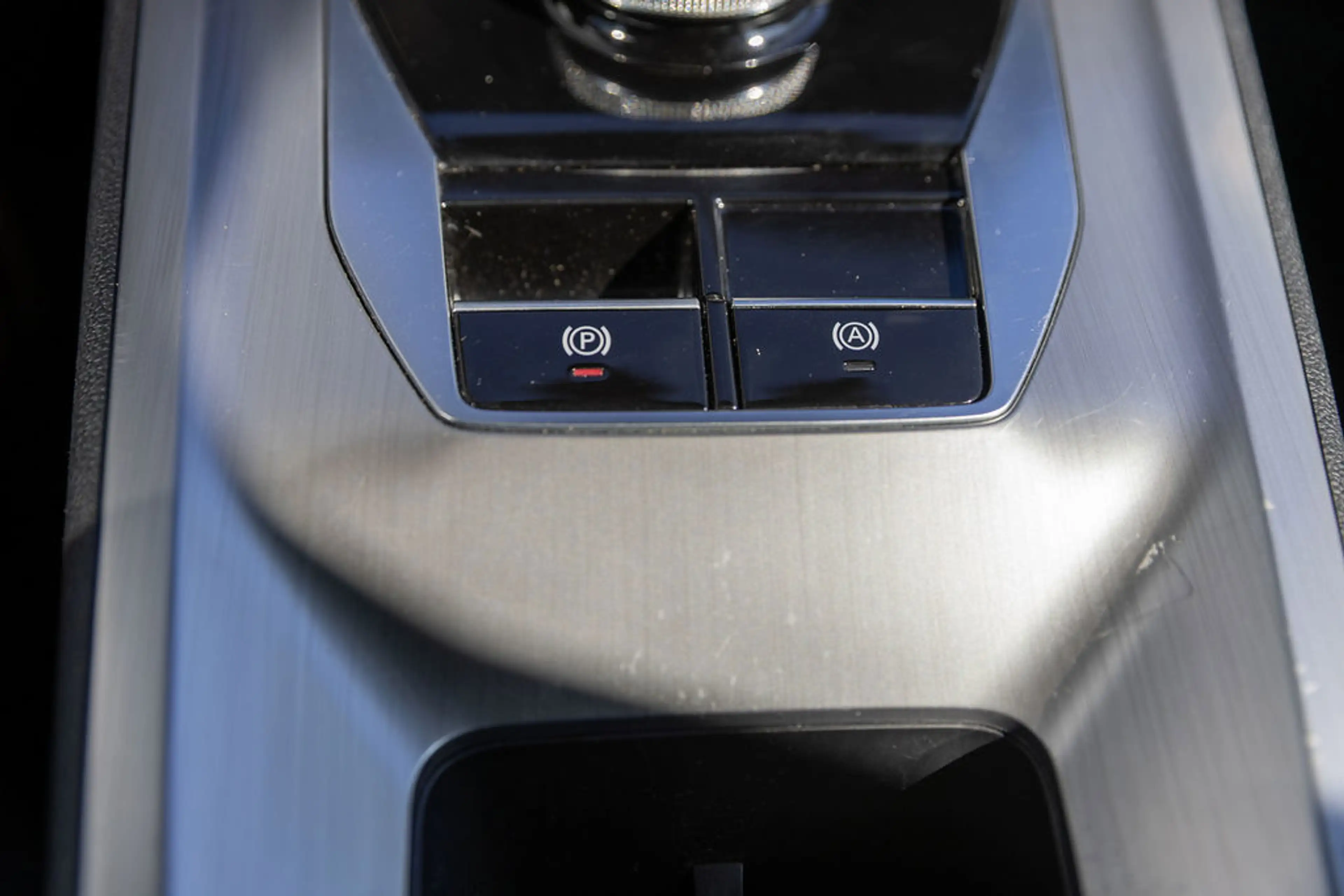 MG MG5 Electric Long Range Luxury 61 kWh Black — photo 21