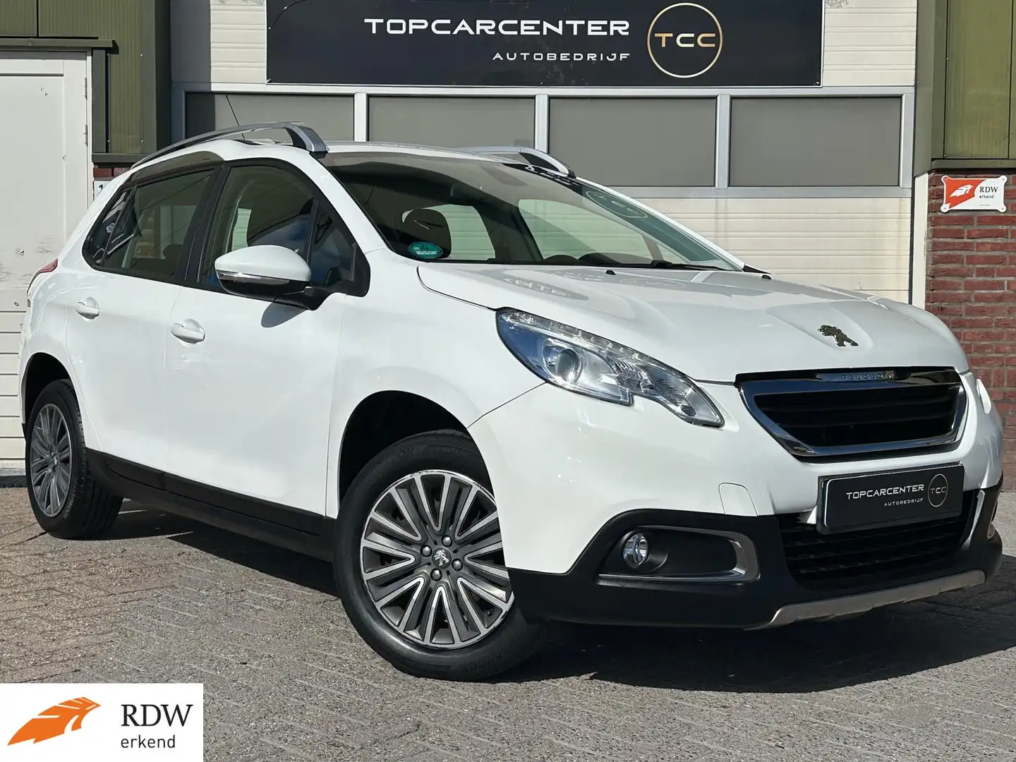 Peugeot 2008 1.2 PureTech Urban Cross/TREKH/STOELV/PAKR/SAPK Blanc - 1
