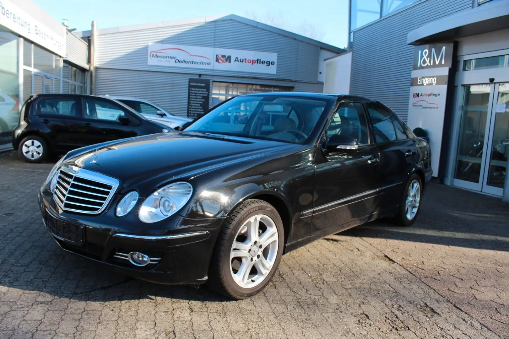 Mercedes-Benz E 280 E Limo.+Avantgarde+Voll-Leder+ Schwarz - 2