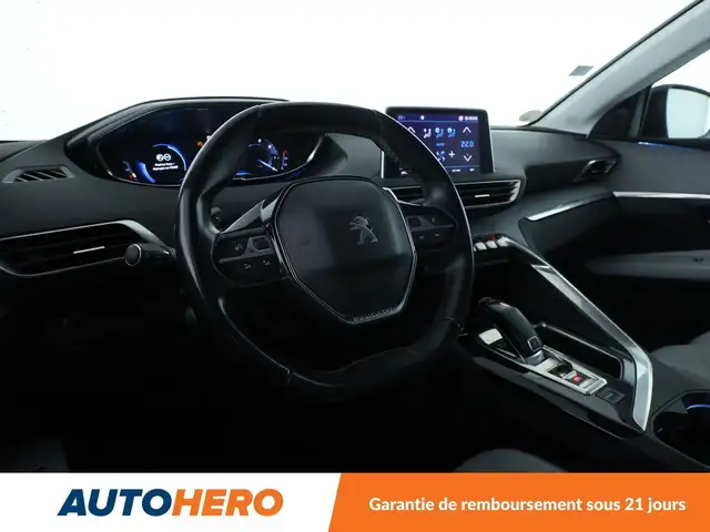 Peugeot 5008 view 11