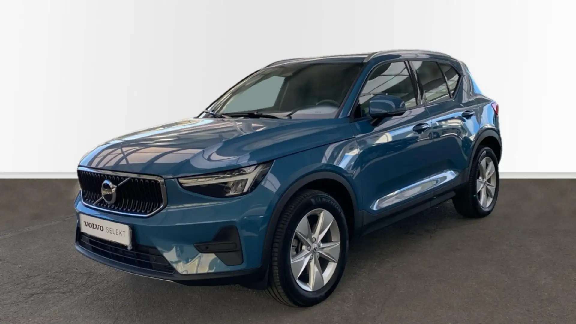 Volvo XC40 B3 CORE AUTO 5P - 1
