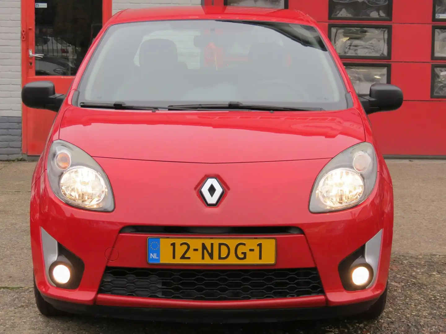 Renault Twingo 1.2-16V Authentique, AIRCO, LM, EKEK PAKKET, NL AU Rosso - 2