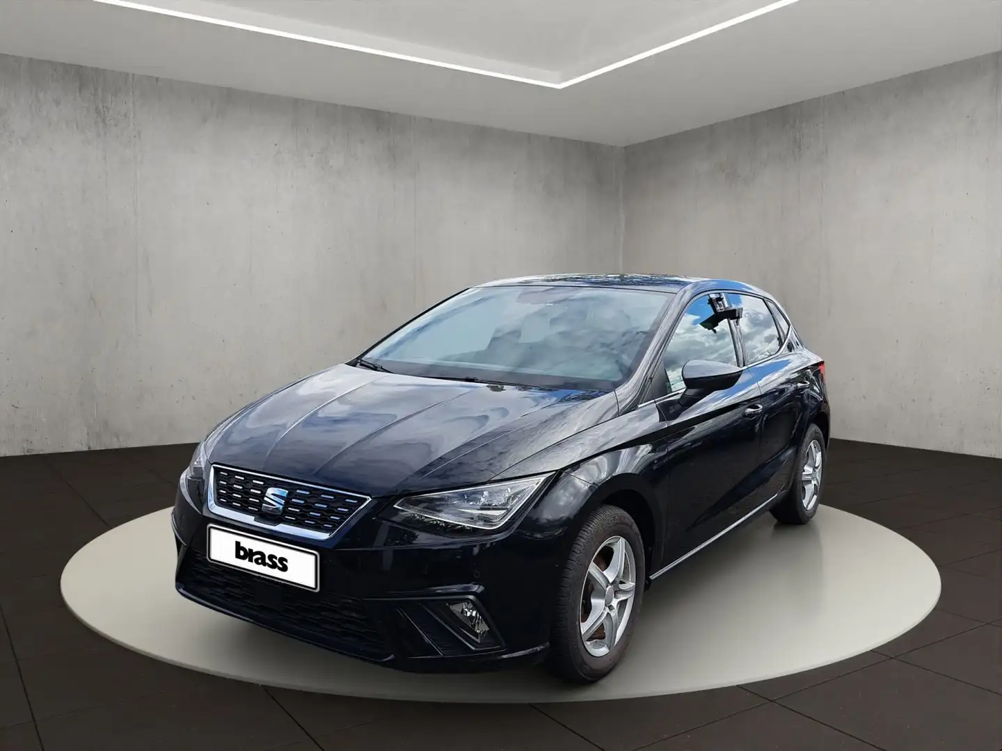 SEAT Ibiza Xcellence 1.0 TSI 70 kW 95 PS 5-Gang Schwarz - 1