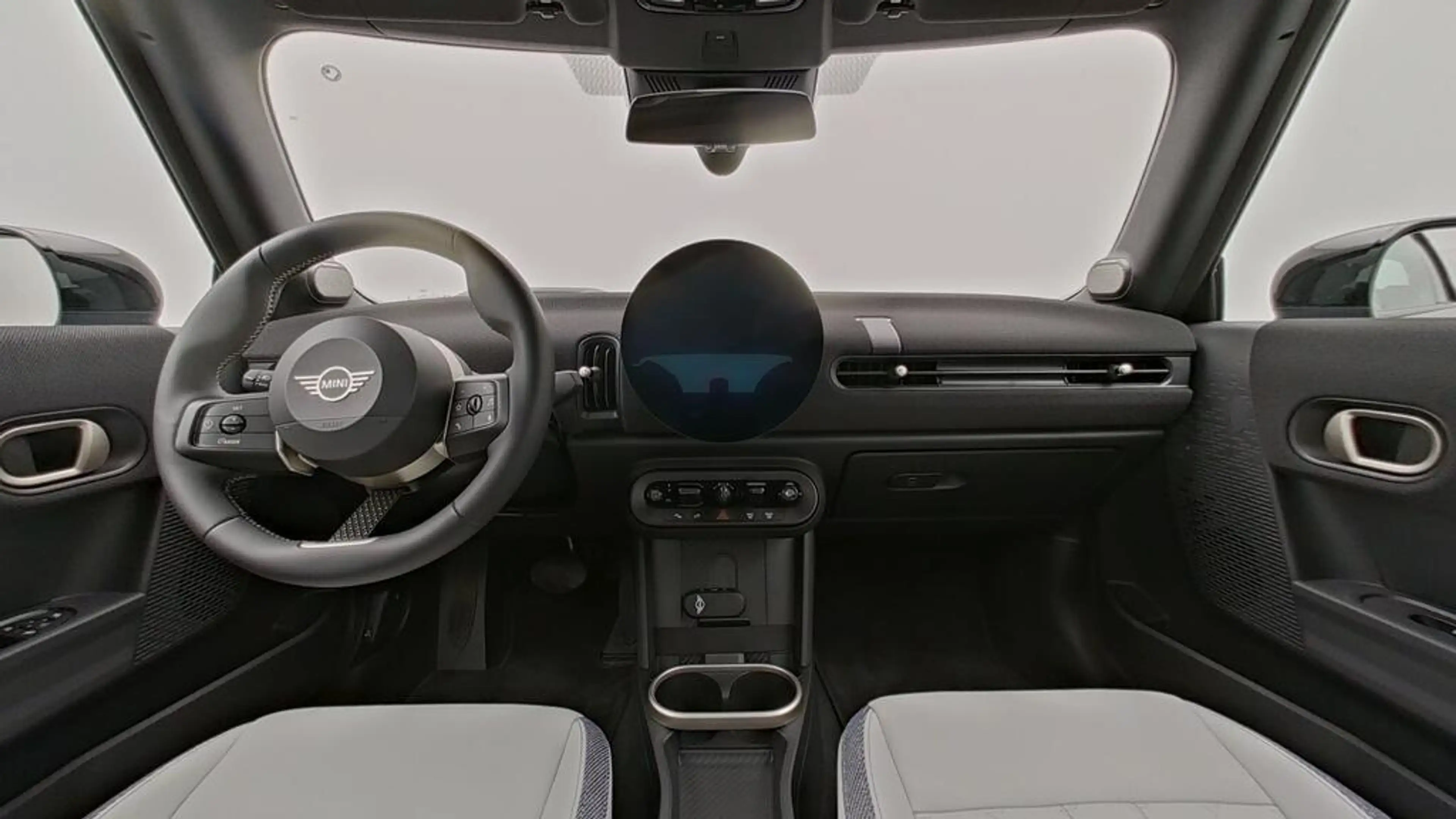 MINI Cooper C Cabrio Classic Trim — photo 13