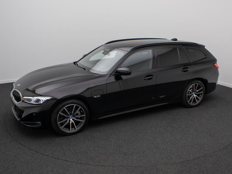 BMW 330 360°HUD DAB HiFi Lnkrhzg ACC Komfort Sport — photo 12