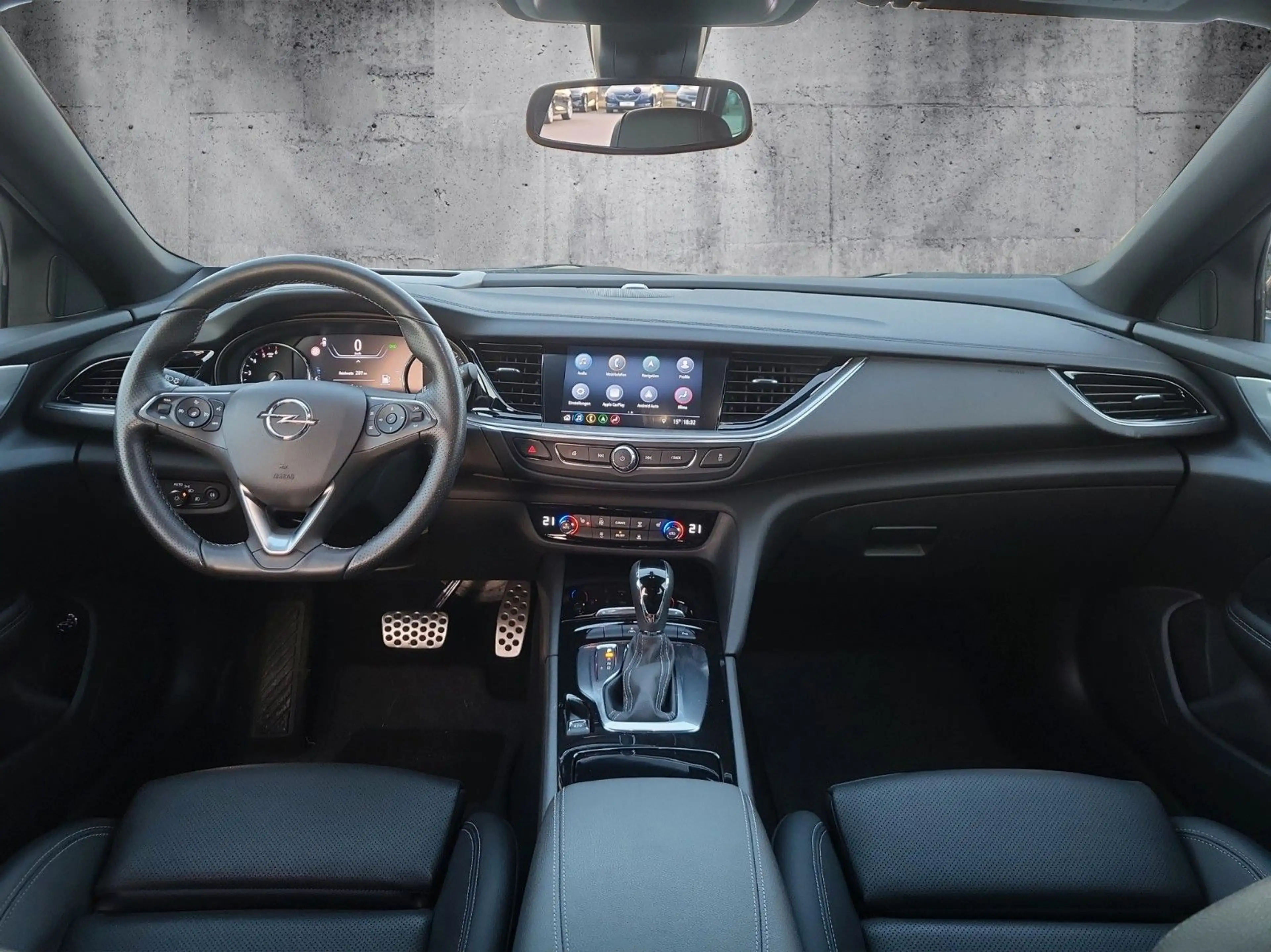 Opel Insignia B ST Premium"Elegance" aus 1-Hand/Leder — photo 11