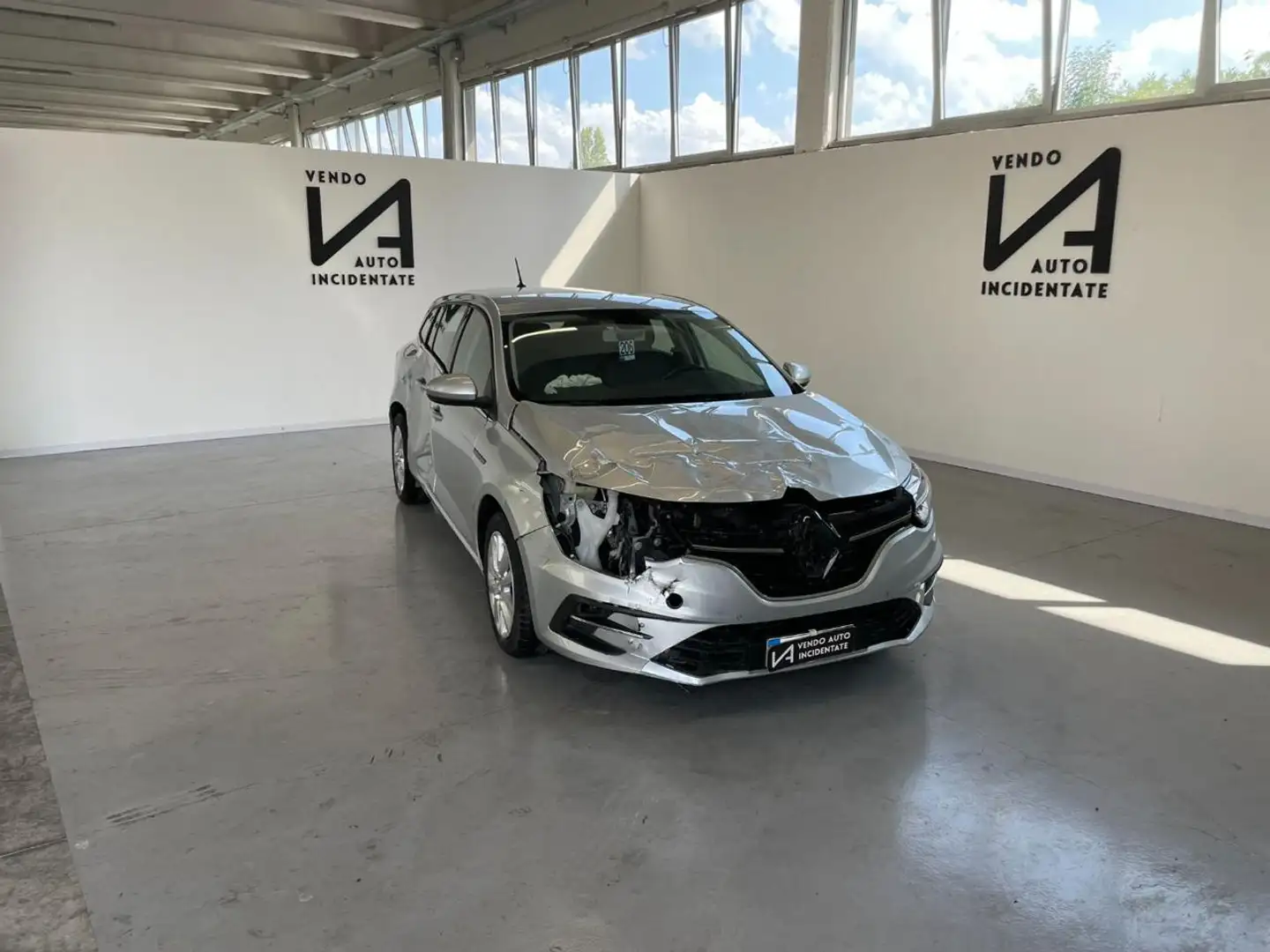 Renault Megane SPORTER BLUE DCI 115CV EQUILIBRE Grigio - 1