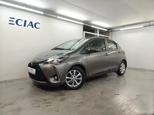 Toyota Yaris Comfort & Pack Y-CONIC