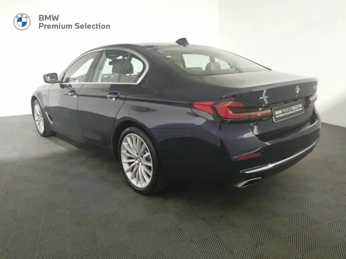 BMW 530 530eA xDrive 292ch Luxury Steptronic Bleu - 2