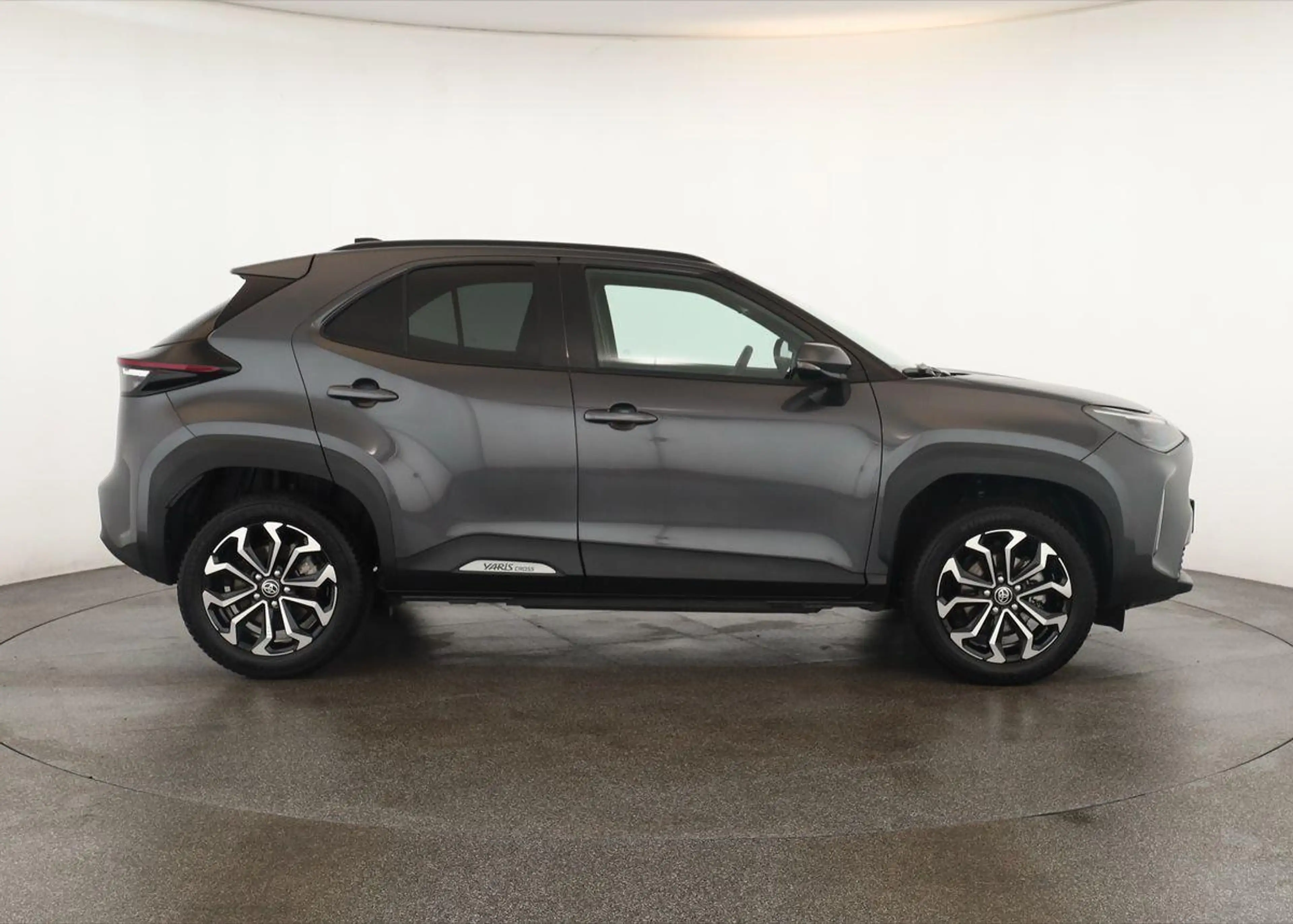 Toyota Yaris Cross Hybrid Teamplayer LED Nav SitzHZ Kam — photo 4