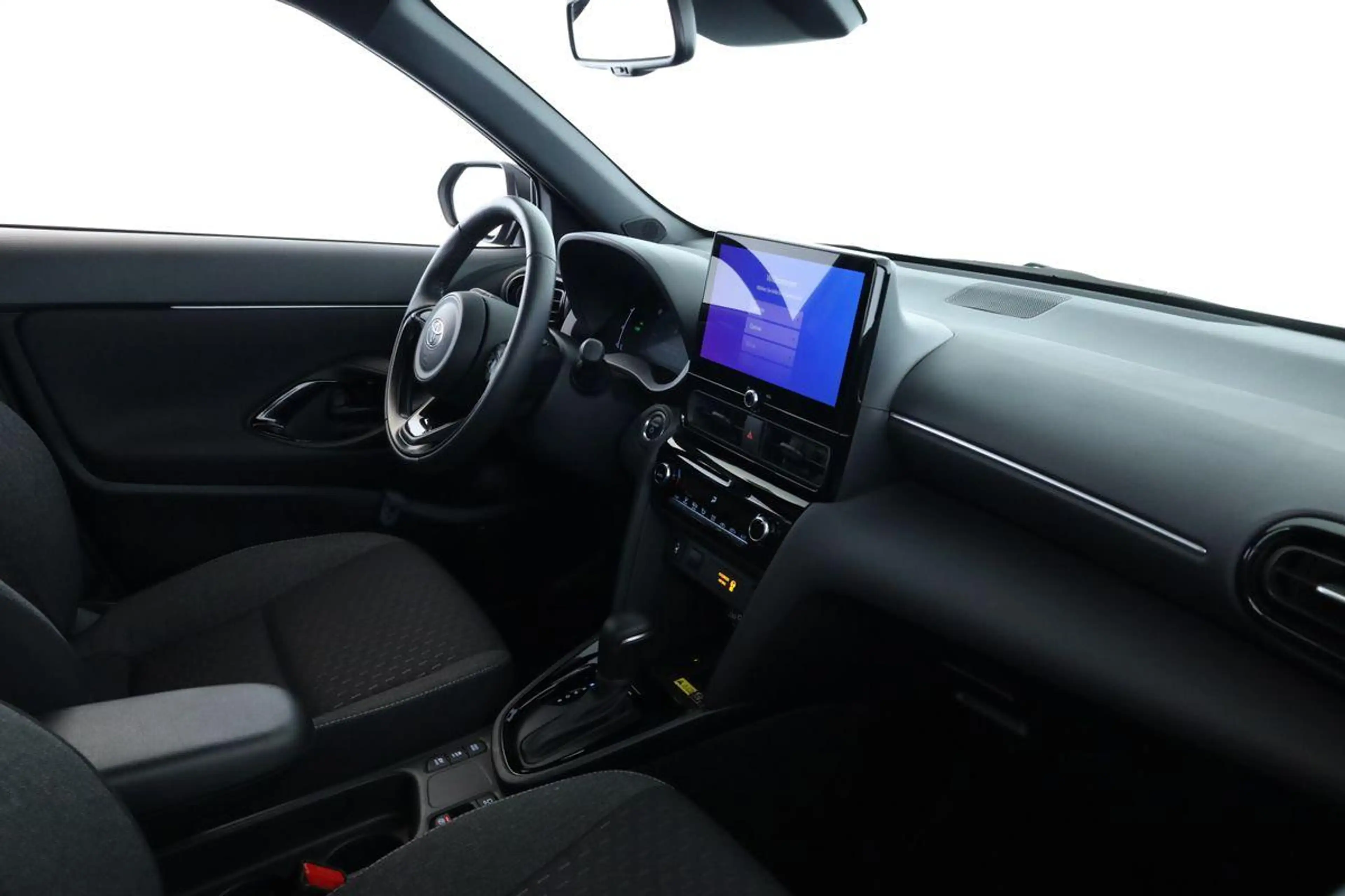 Toyota Yaris Cross Hybrid Teamplayer LED Nav SitzHZ Kam — photo 12