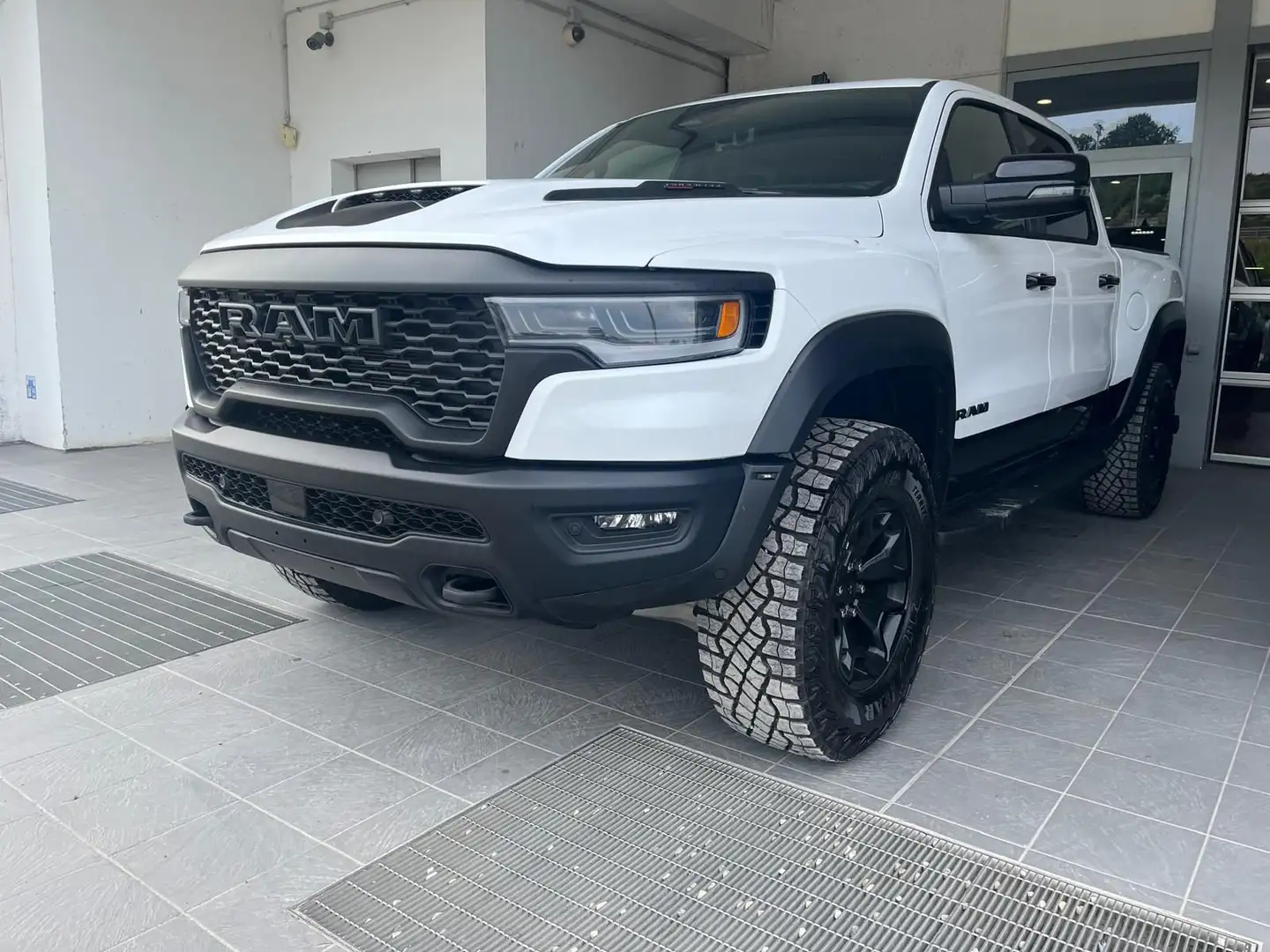 RAM 1500 RHO 3.0 L HURRICANE 540HP - AUTOCARRO DETRAIBILE Blanc - 1