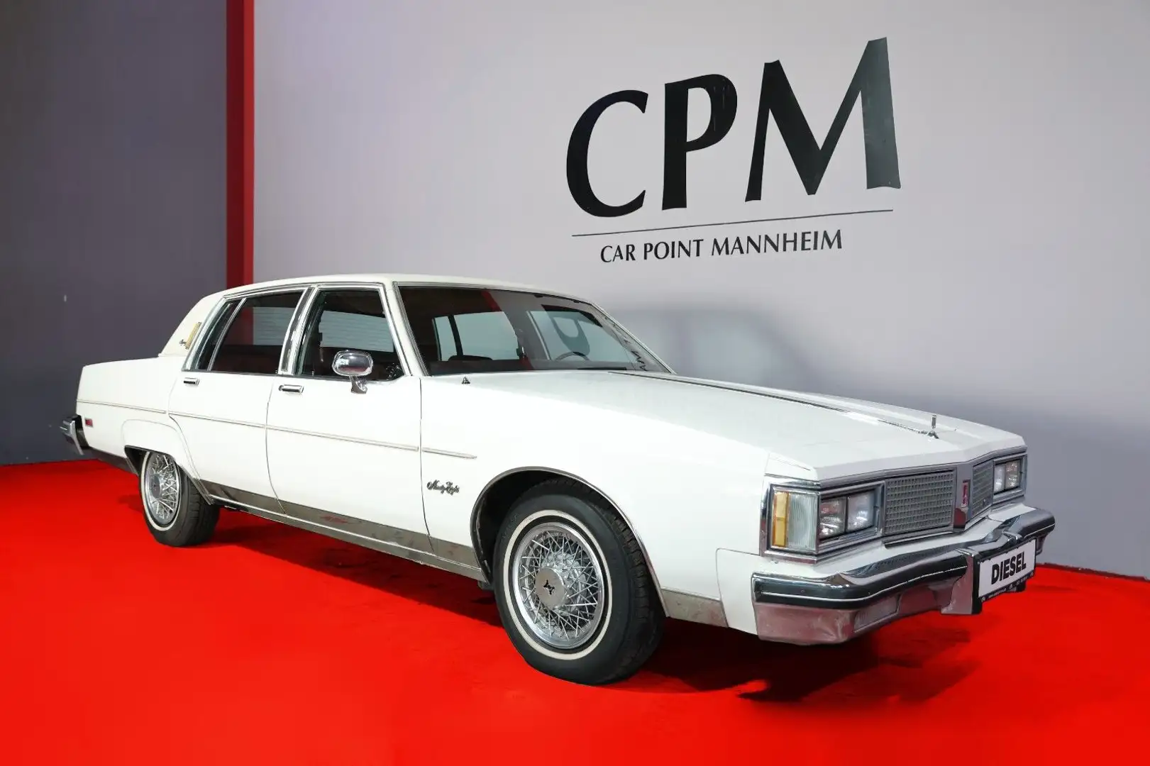 Oldsmobile Sonstige Oldsmobile | 98 5,7 V8 | H-Kennzeichen |Original Weiß - 1