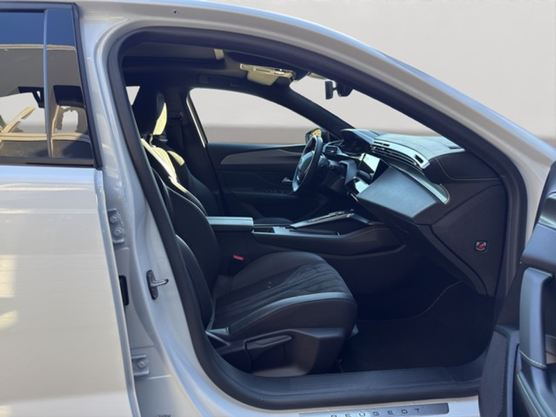 Peugeot 408 GT 1.2 EAT8 PANO SHZ PDC KAMERA LHZ LED KLIMAAT GT — photo 9