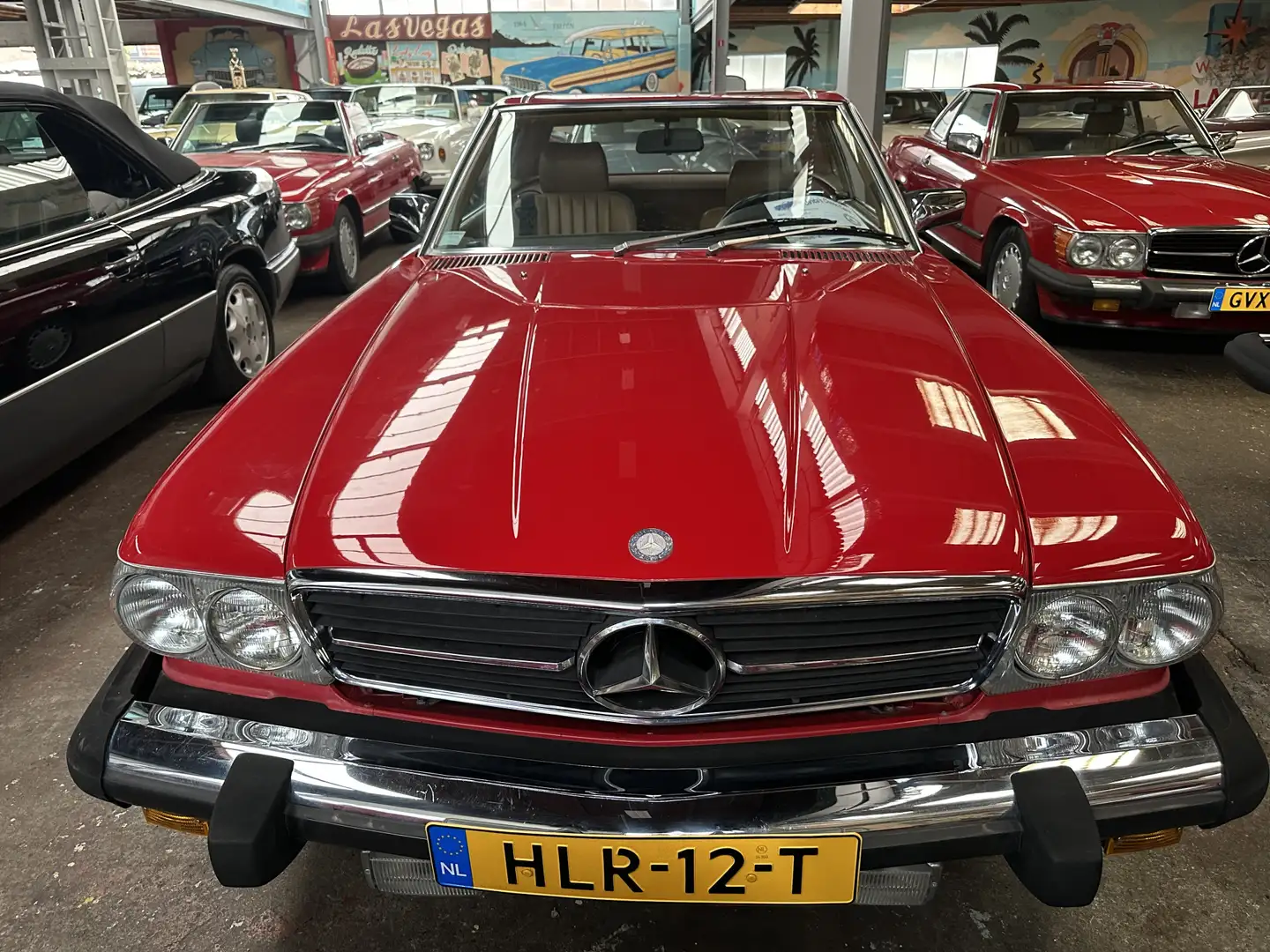 Mercedes-Benz SL 560 SL Rood - 2