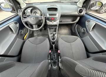 1,0 VVT-i Cool 04/2027 + 4 Monate