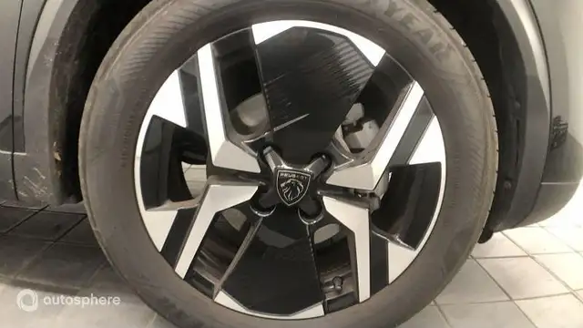 Peugeot 2008 view 15