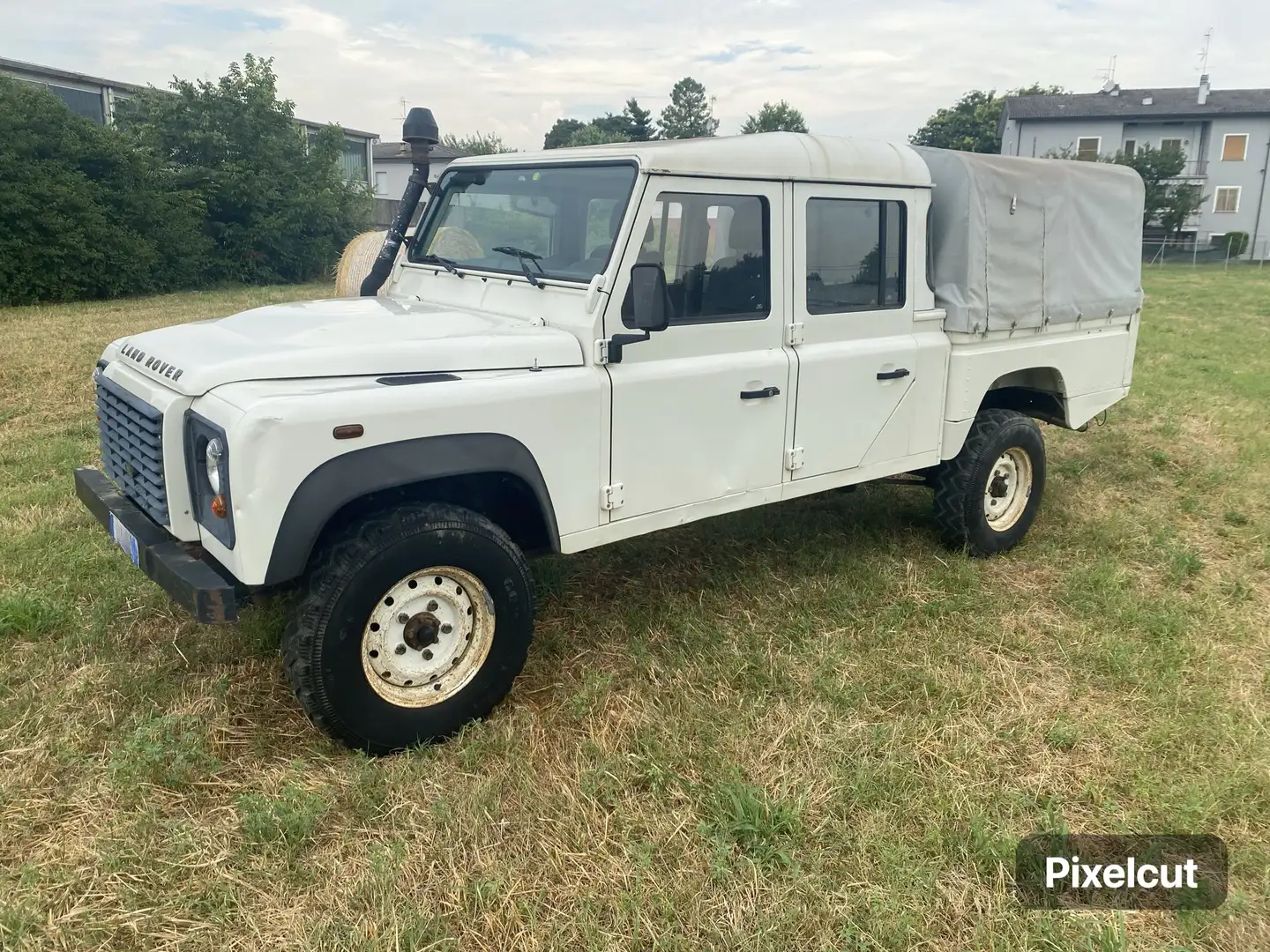 Land Rover Defender 130 2.4 td4 - 1