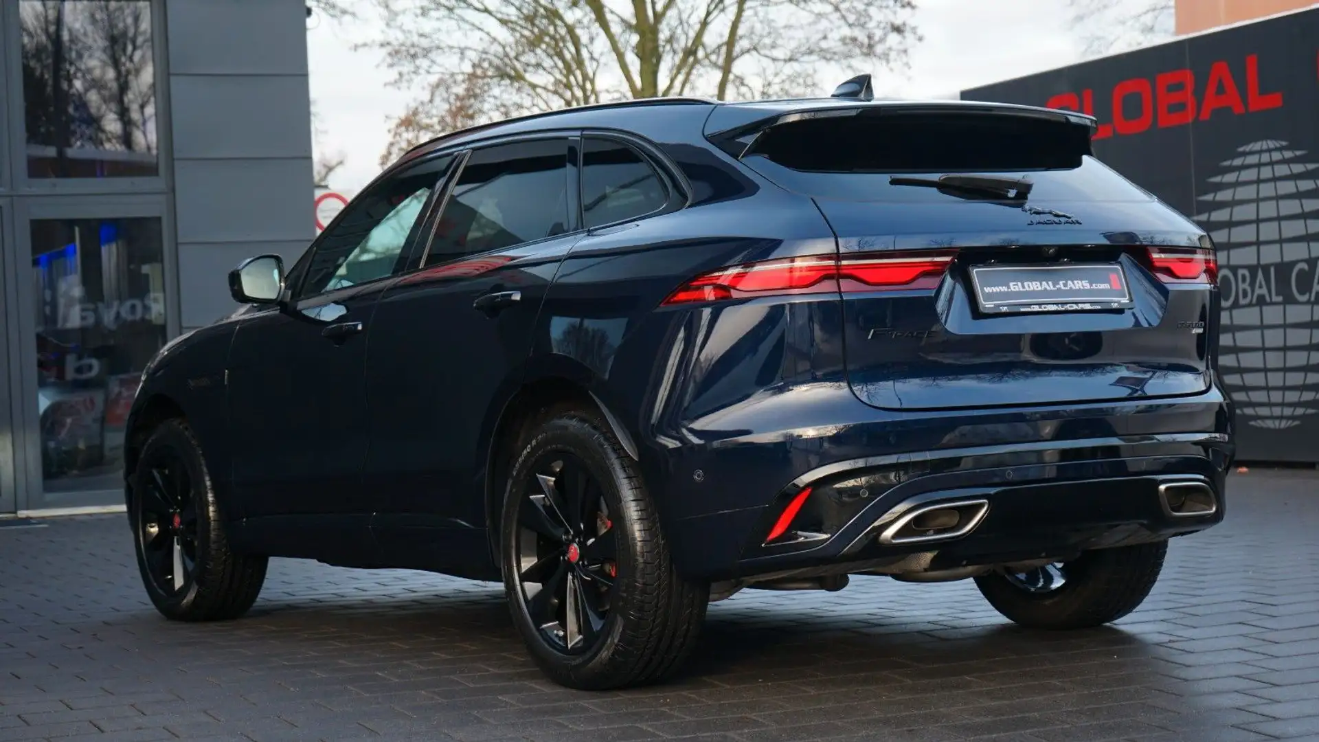 Jaguar F-Pace F-PACE D300 AWD R-DYNAMIC SE*NEUES MODELL* Blau - 2