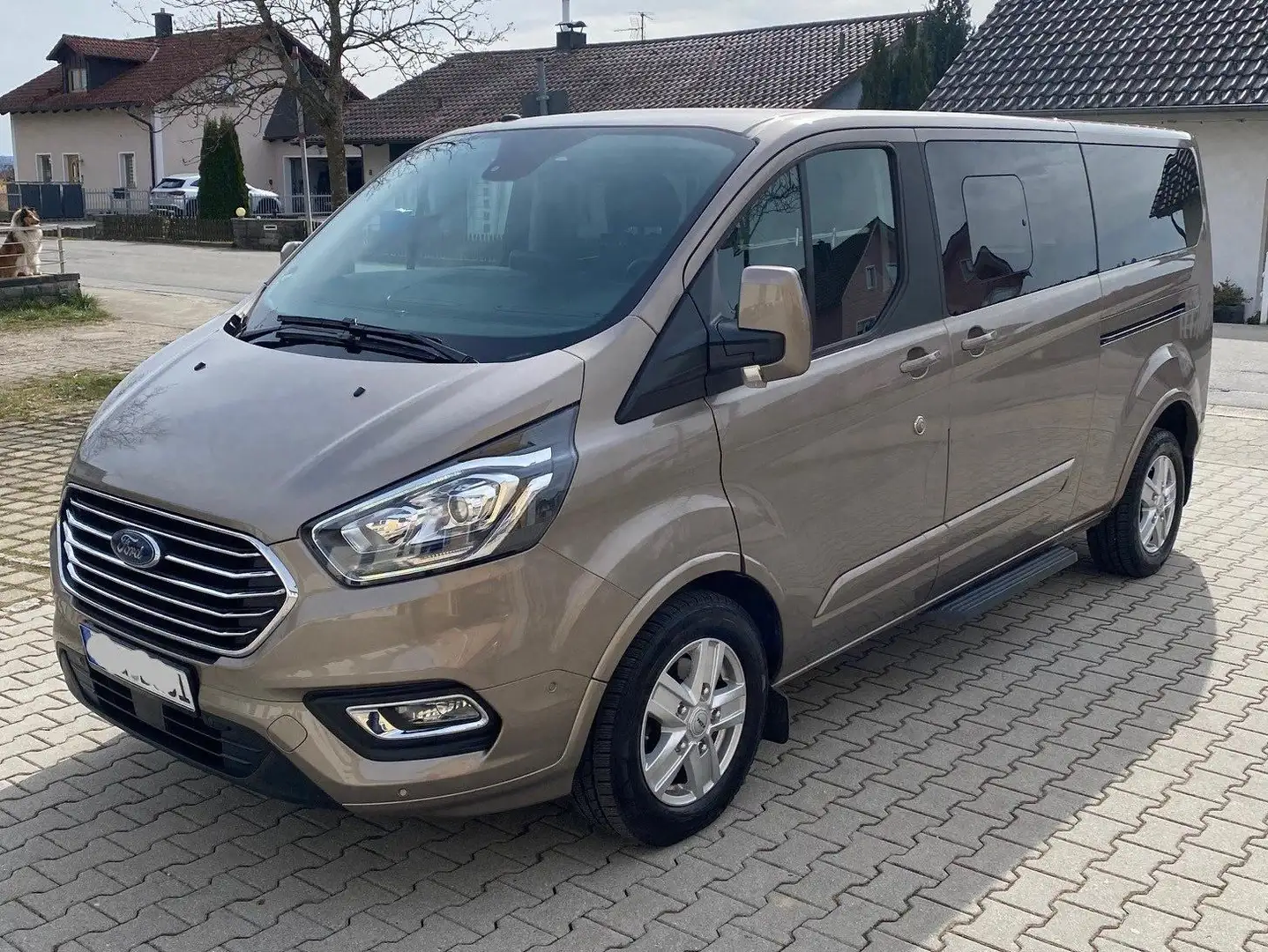 Ford Tourneo Custom Titanium 320L2 Bronze - 1
