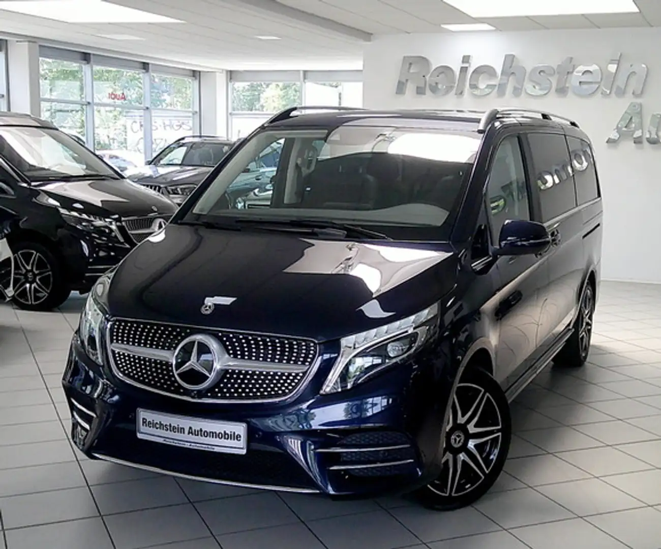 Mercedes-Benz V 300 d L 4M AMG Exklusiv NETTO 54. Bleu - 2