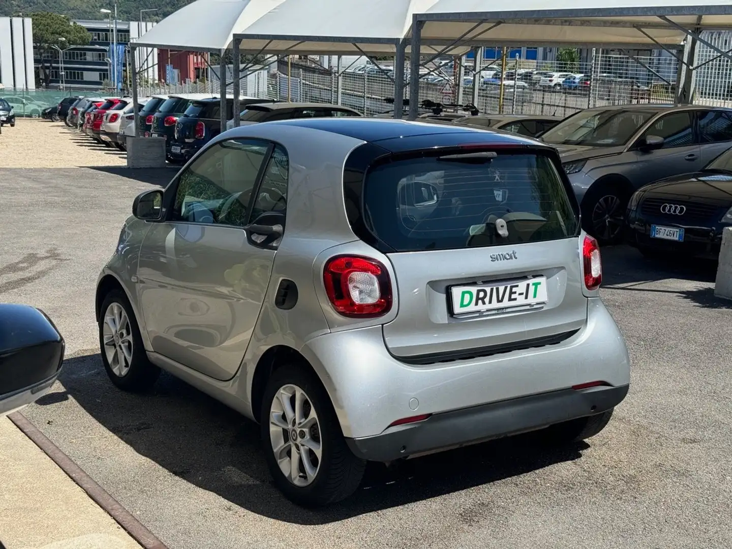 smart forTwo 1.0 Passion 71cv twinamic my18 Zilver - 2