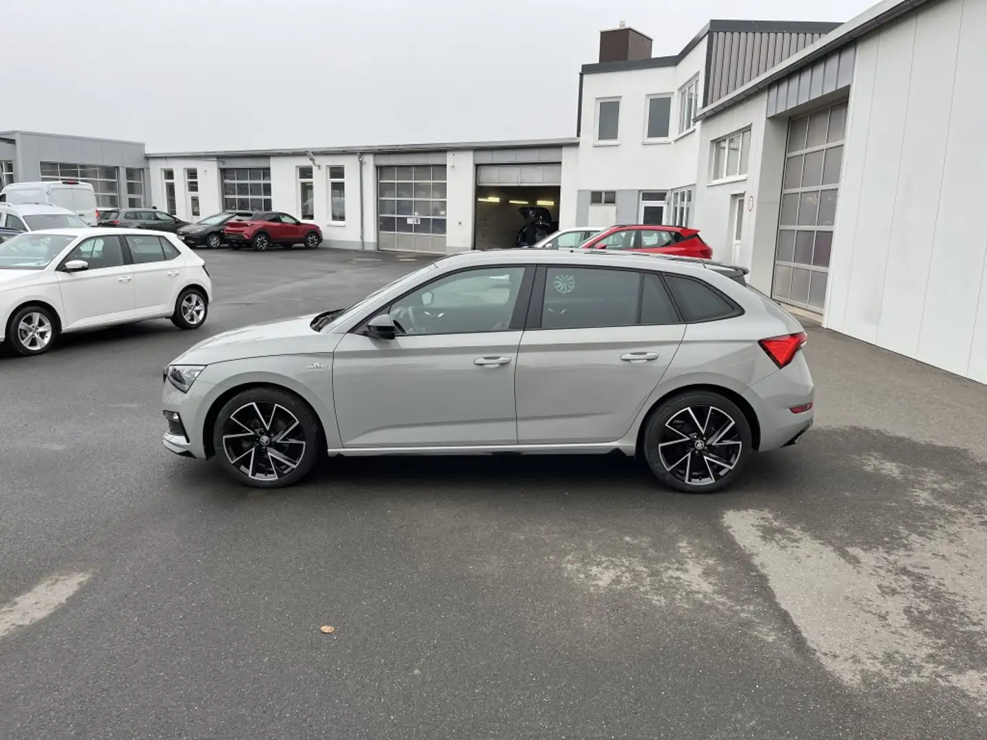 Skoda Scala 1.6 TDI Sportline Monte Carlo 112€ m. 20% Anzahl Grau - 2