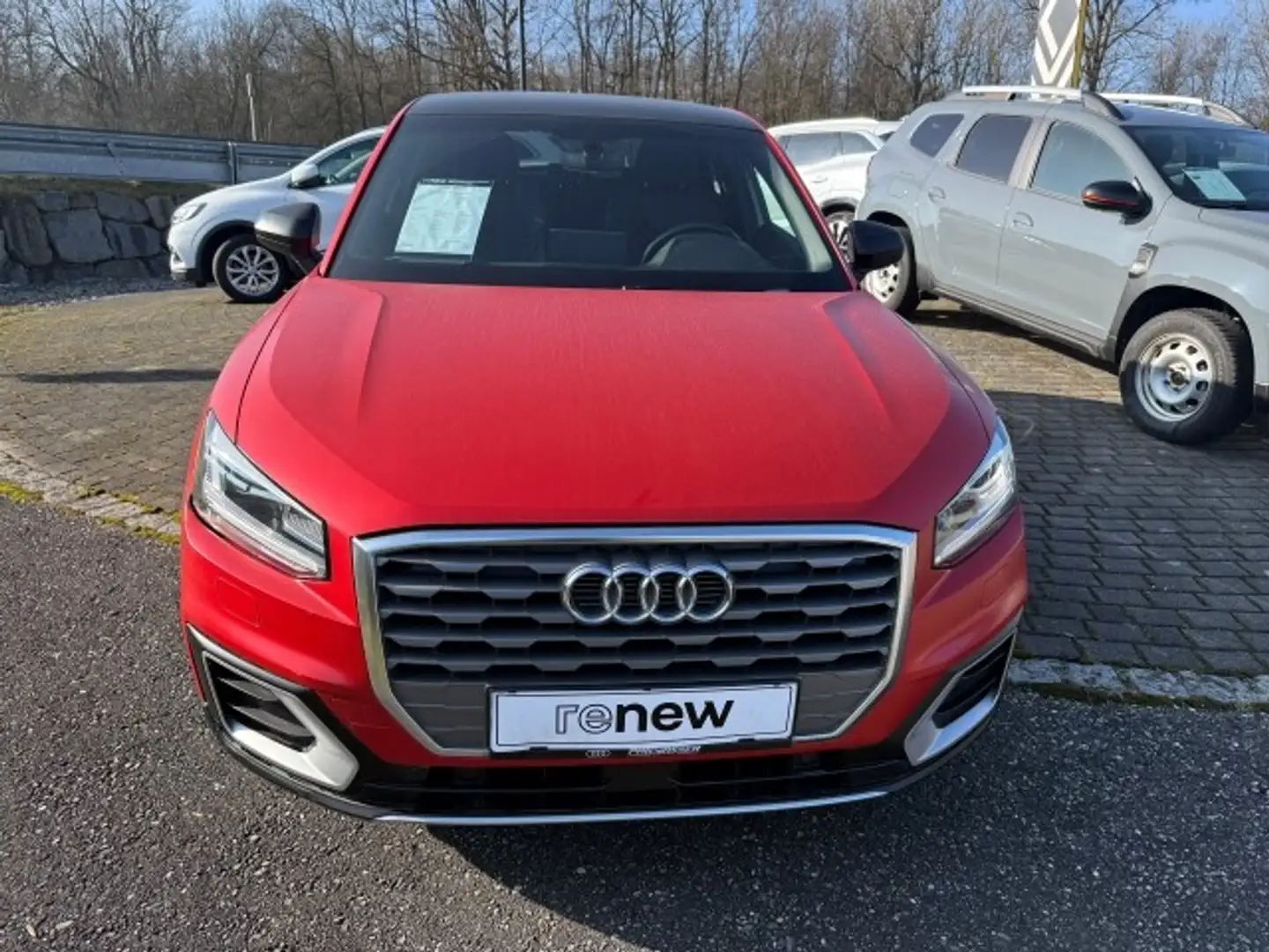 Audi Q2 1,4 TFSI COD Sport S-tronic Grau - 2