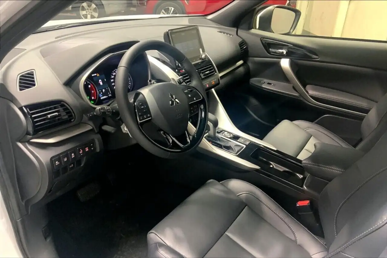 Mitsubishi Eclipse Cross photo Mitsubishi Eclipse Cross