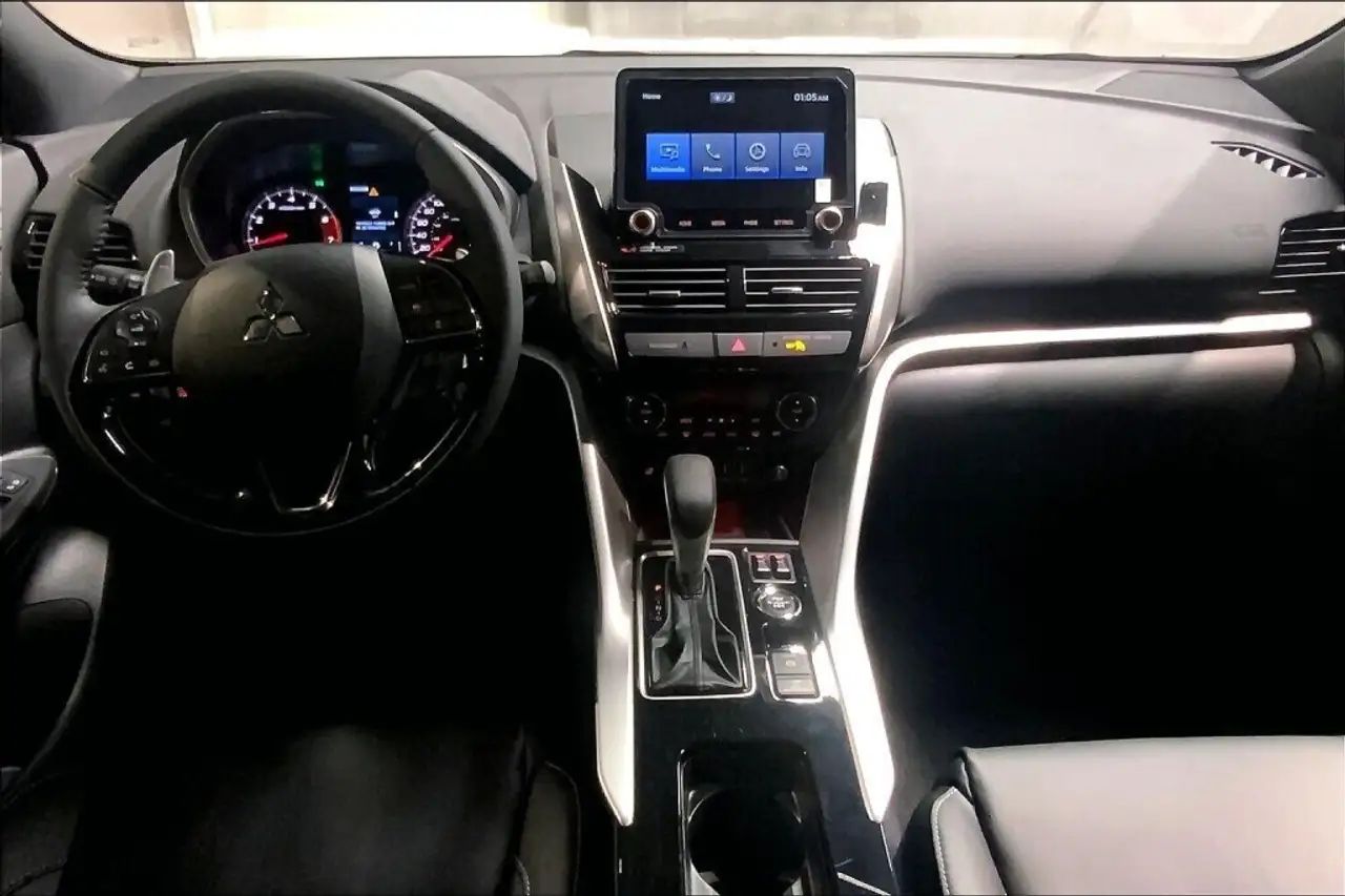 Mitsubishi Eclipse Cross photo Mitsubishi Eclipse Cross
