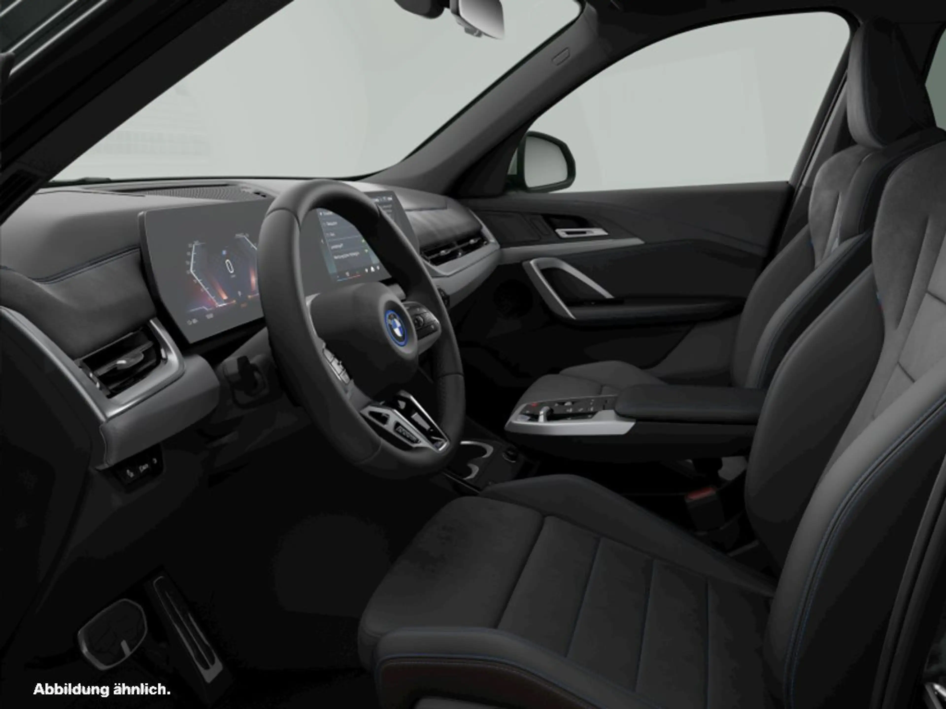 BMW iX1 eDrive20 — photo 3