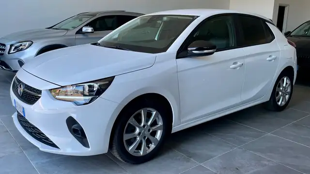 Opel Corsa view 3