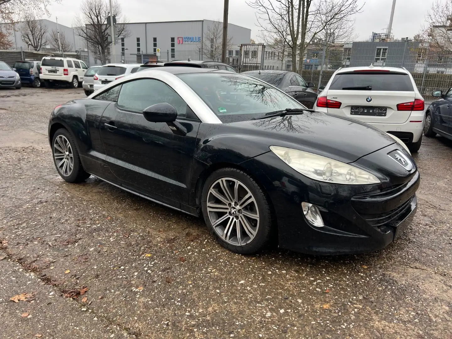 Peugeot RCZ 1.HAND, TÜV bis 03/27, MOTOR NEU 33.000km Schwarz - 1